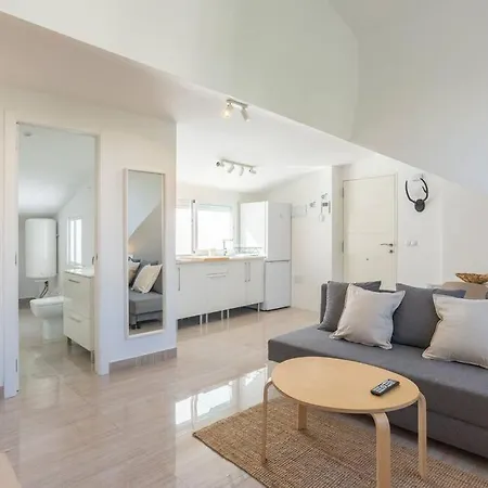 Apartment Tgh/ Victoria Center Penthouse